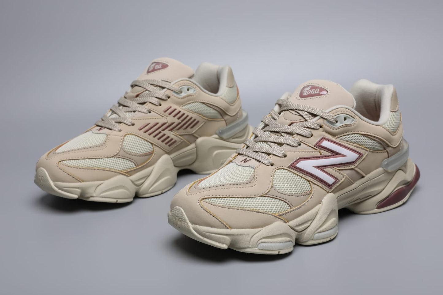NB Wróbel kostny 9060