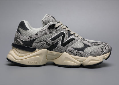 NB 9060 Schwaarzgro Schlaangemuster SNA