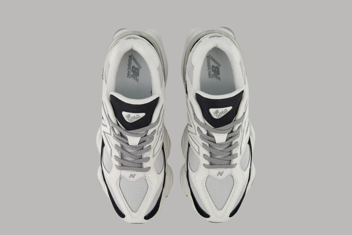 NB Schwaarz & Wäiss 9060