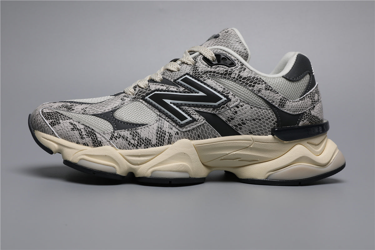 NB 9060 Schwaarzgro Schlaangemuster SNA