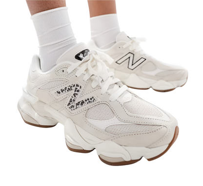 L'iconico NB 9060 – Dettagli leopardati (colore aziendale)